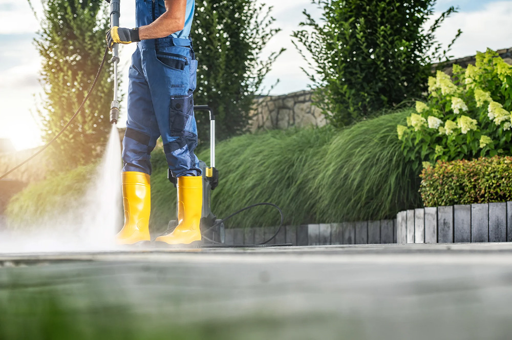 Power washing Driveway DM Roofing HP